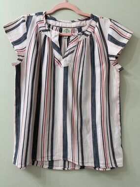 St John’s Bay Petite Small Striped Top Flutter Sleeve Lightweight Blouse